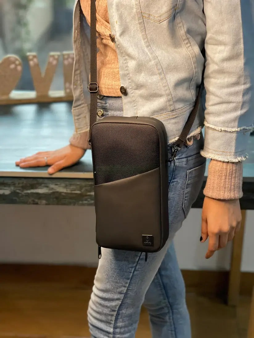 Travel Mate Sling