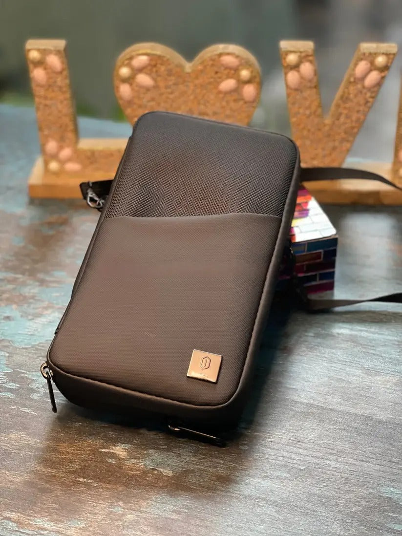 Travel Mate Sling