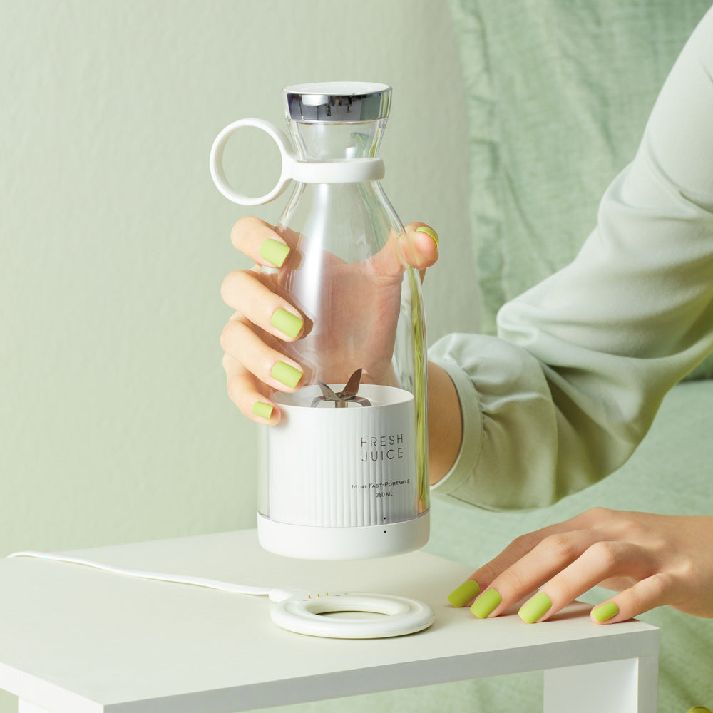 Mini Portable Electric Juicer Blender 350ml